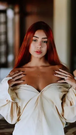 Leticia Castro / Castrollet / DEZOITOU / leticiacastroficial / thayscastro фото голая #0187