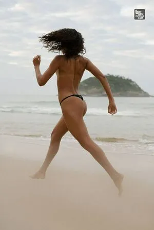 Leticia Salles / Filó de Pantanal / letisalless nude photo #0006