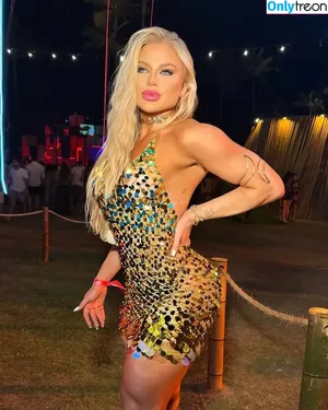 Leticia Sogiro / leticia_sogiro / leticiapentrova фото голая #0050