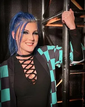 Leva Bates / wrestlingleva фото голая #0081