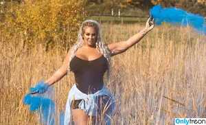 levibabestation / Jema Gilsenan / princess Levi фото голая #0302