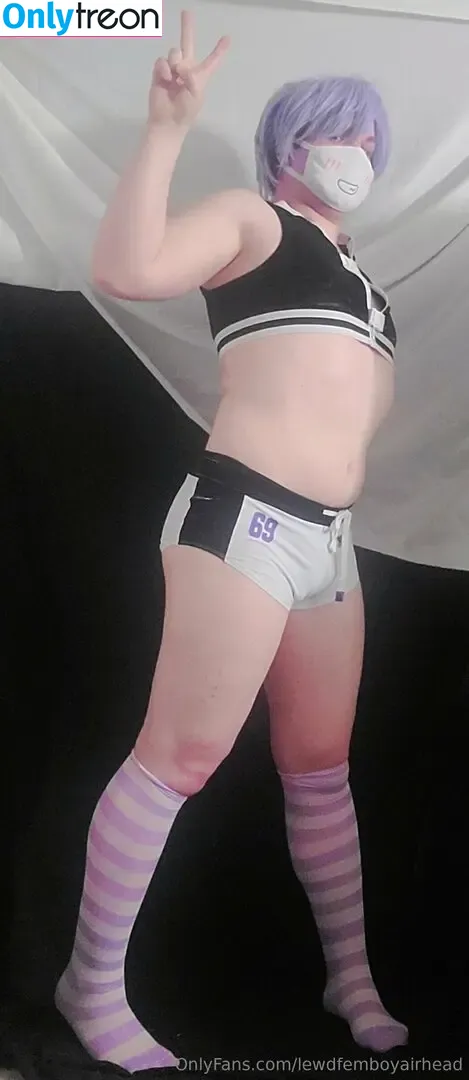 lewdfemboyairhead голая photo #0194 (x_aortiz)