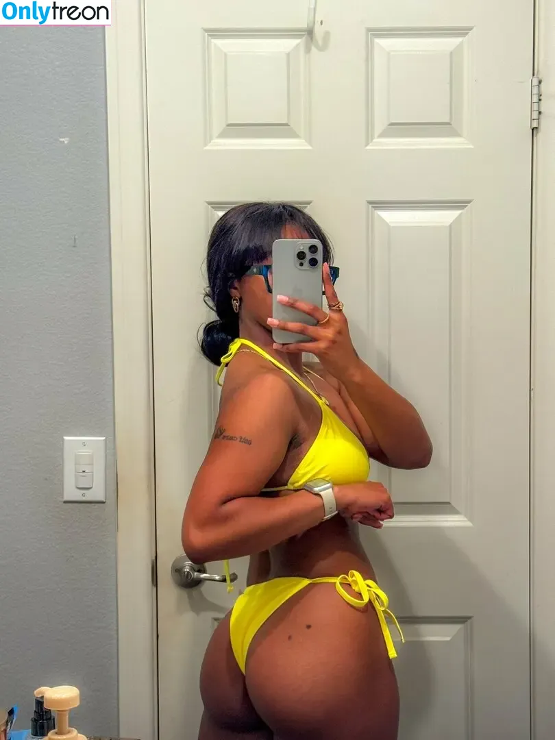 lex0rangecounty nude photo #0022 (lex0rangecounty)