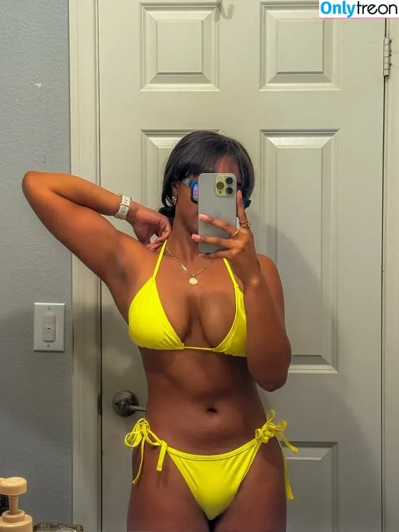 lex0rangecounty nude photo #0023 (lex0rangecounty)