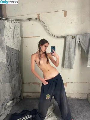 Lexi Graber / itsleeex / lexigraham nude photo #0052