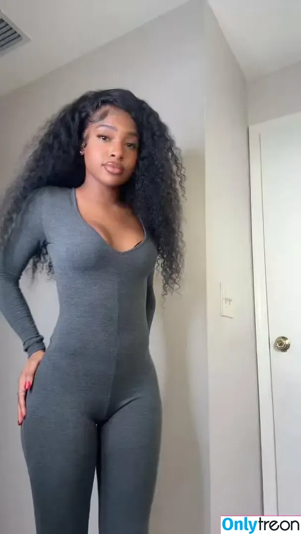 Lexiawill nude photo #0015 (lexiawill2 / youshouldeatastrawberry)