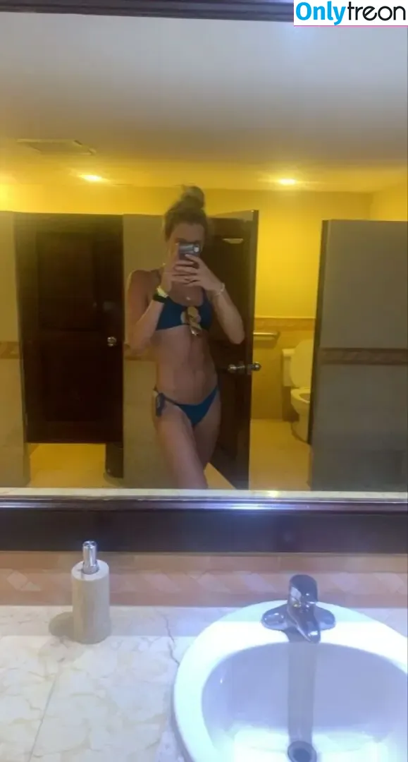 Lexie Hull- WNBA Basketballer голая photo #0009 (lexiehulll)