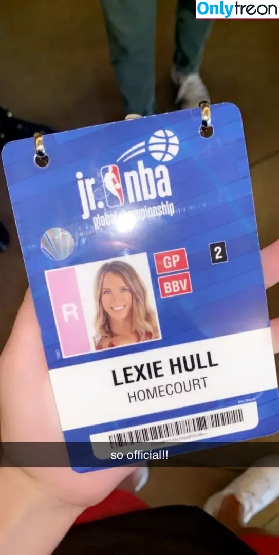 Lexie Hull- WNBA Basketballer голая photo #0016 (lexiehulll)