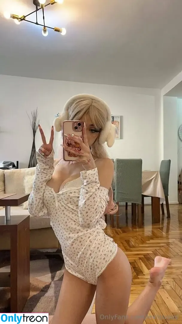 lexiluvsuu nude photo #0044 (lexiiluvvsyou)