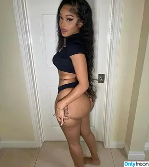  nude photo #0002