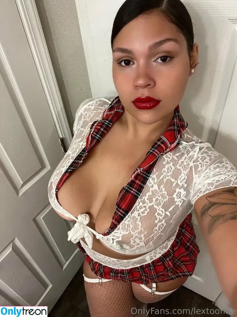 lextoofine nude photo #0041 (beyondd_beautiful_17)