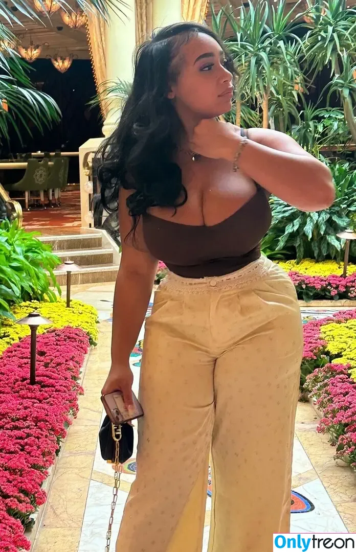 Lexxiibaebie nude photo #0304 (Lexxiibaebie)