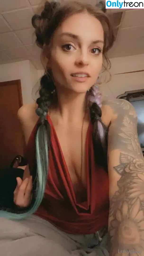 lexybebe5 nude photo #0353 (shaylexy95)