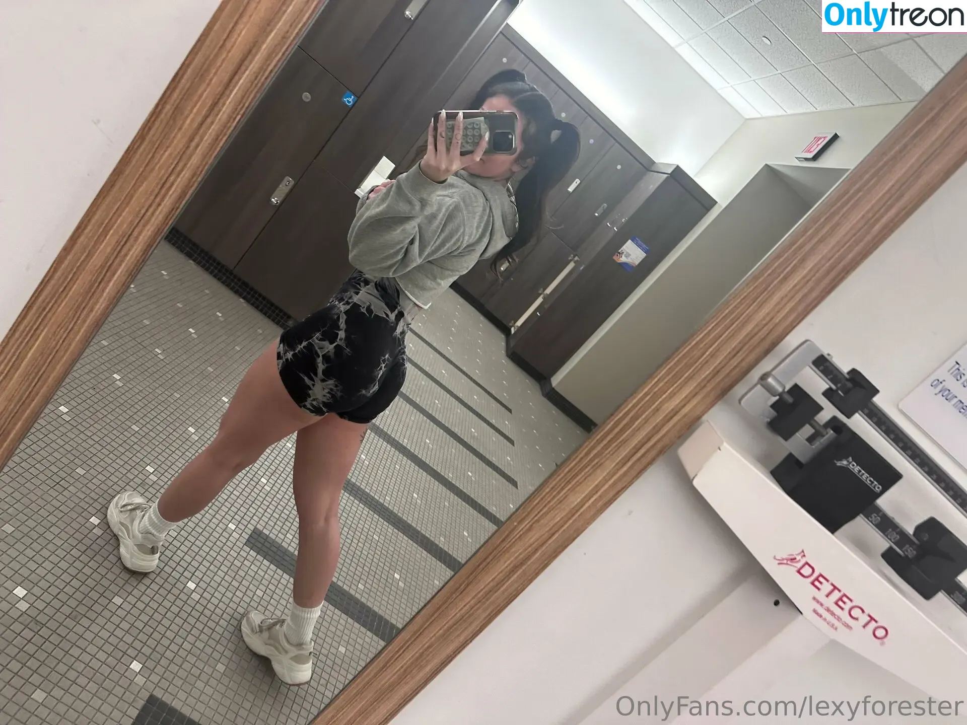 lexyforester nude photo #0189 (lexy.forester)
