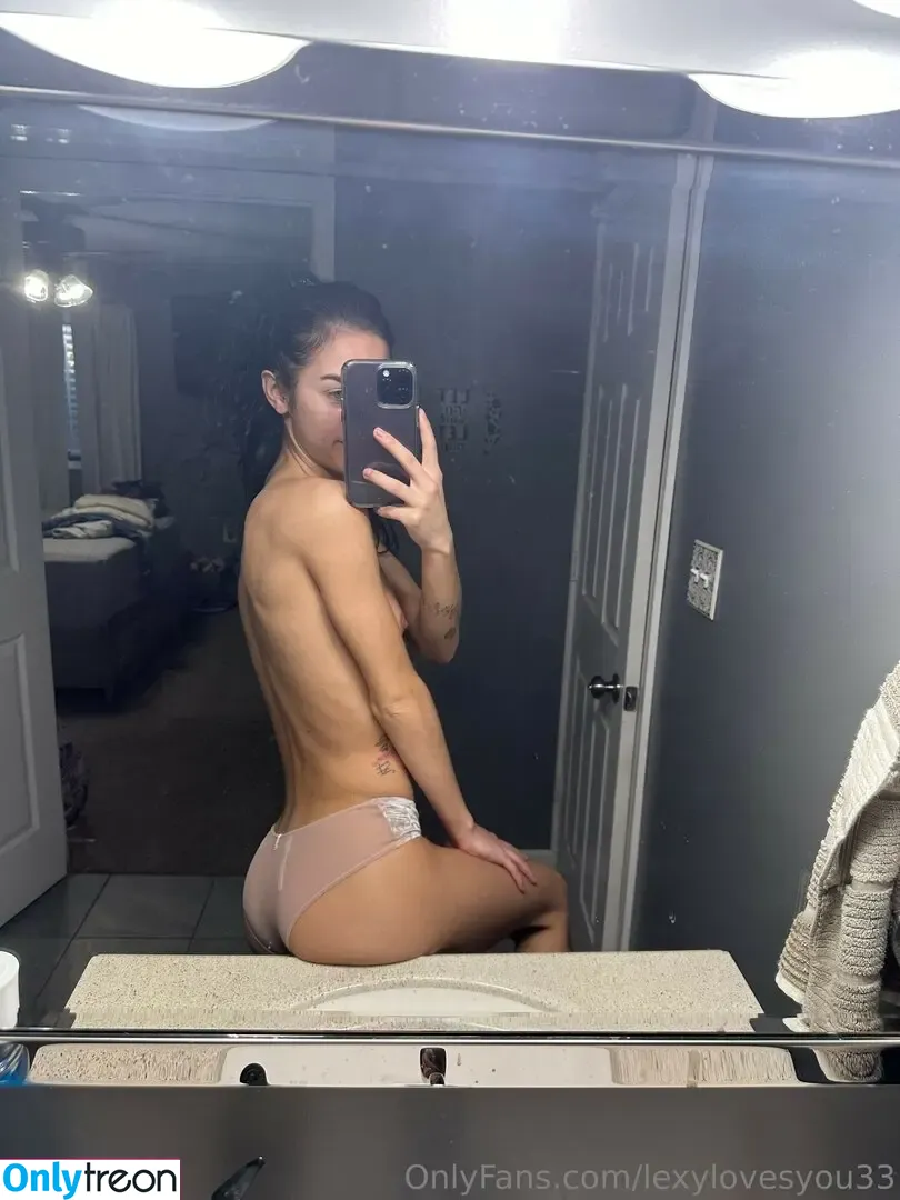 lexylovesyou33 nude photo #0001 (lorzylovey)