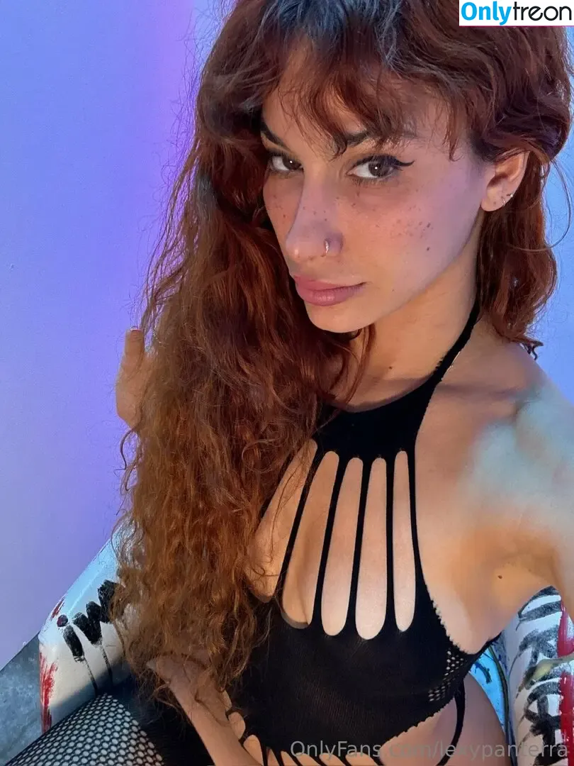 lexypanterra nude photo #0032 (lexypanterra)