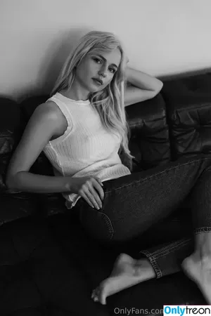 lexyy_grey / lex.grayyy nude photo #0075