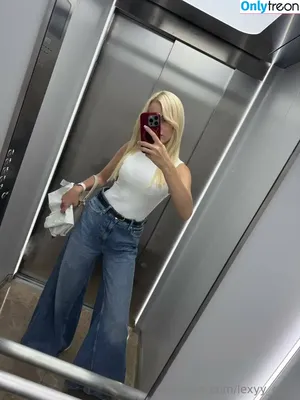 lexyy_grey / lex.grayyy nude photo #0144