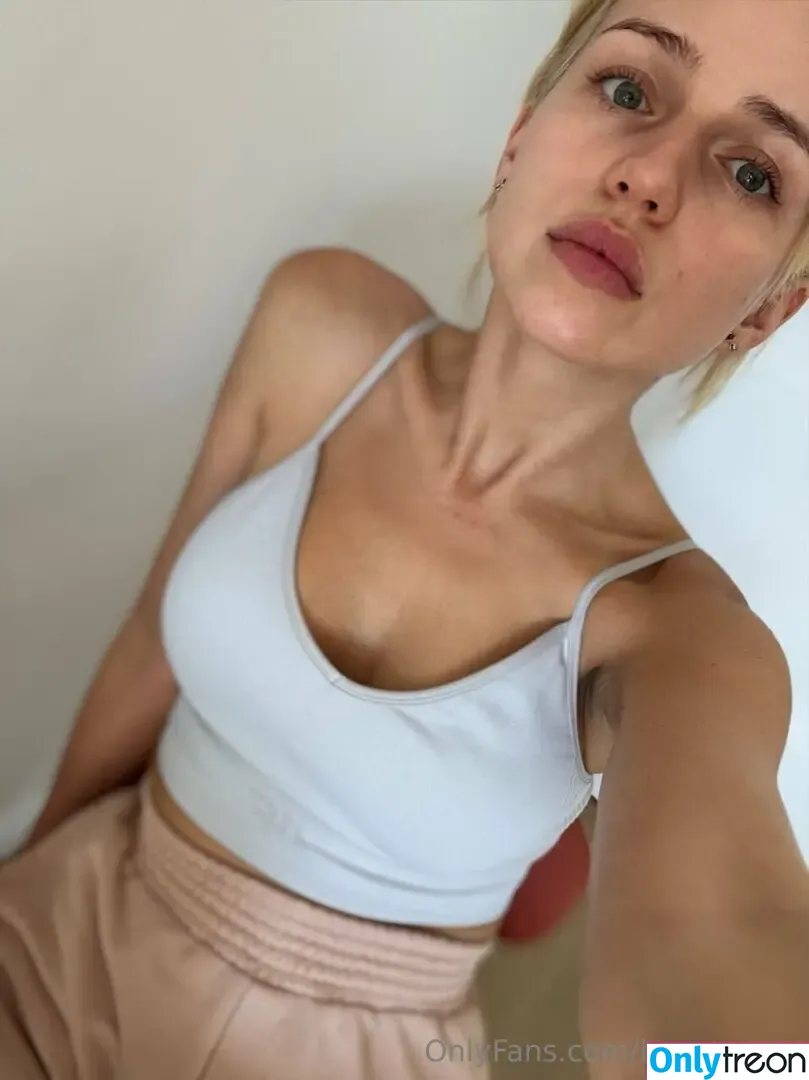 lexyy_grey nude photo #0141 (lex.grayyy)