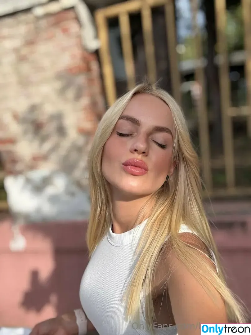lexyy_grey nude photo #0146 (lex.grayyy)