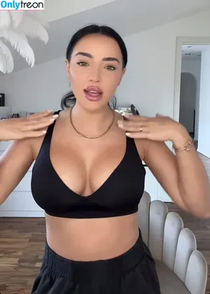 Leyla Lahouar / leylalahouar фото голая #0148