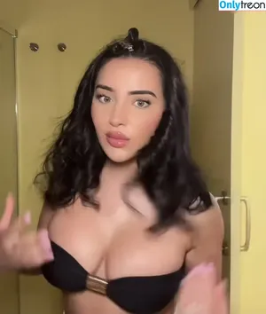Leyla Lahouar / leylalahouar фото голая #0171