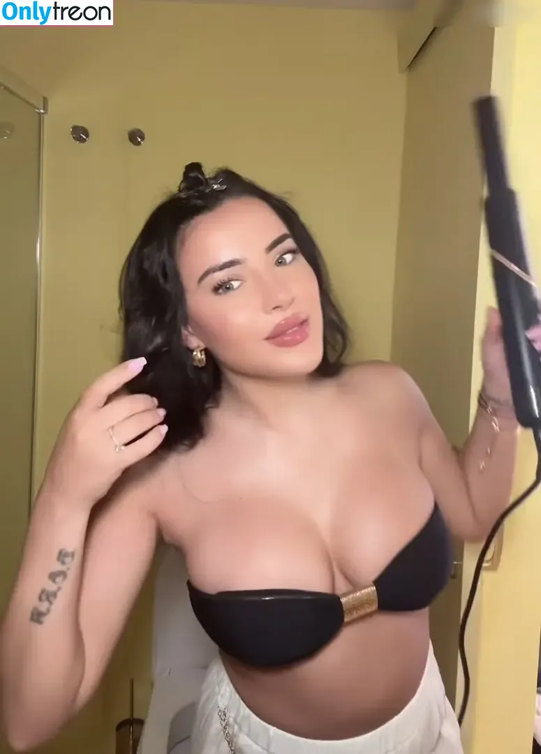 Leyla Lahouar голая photo #0168 (leylalahouar)