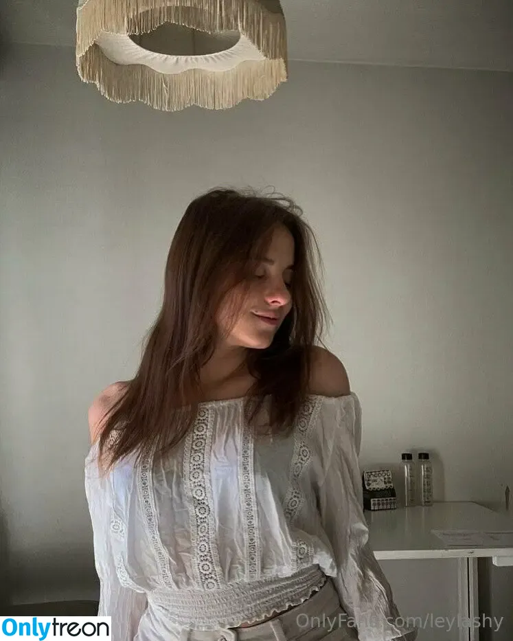 leylashy nude photo #0035 (leylacool)