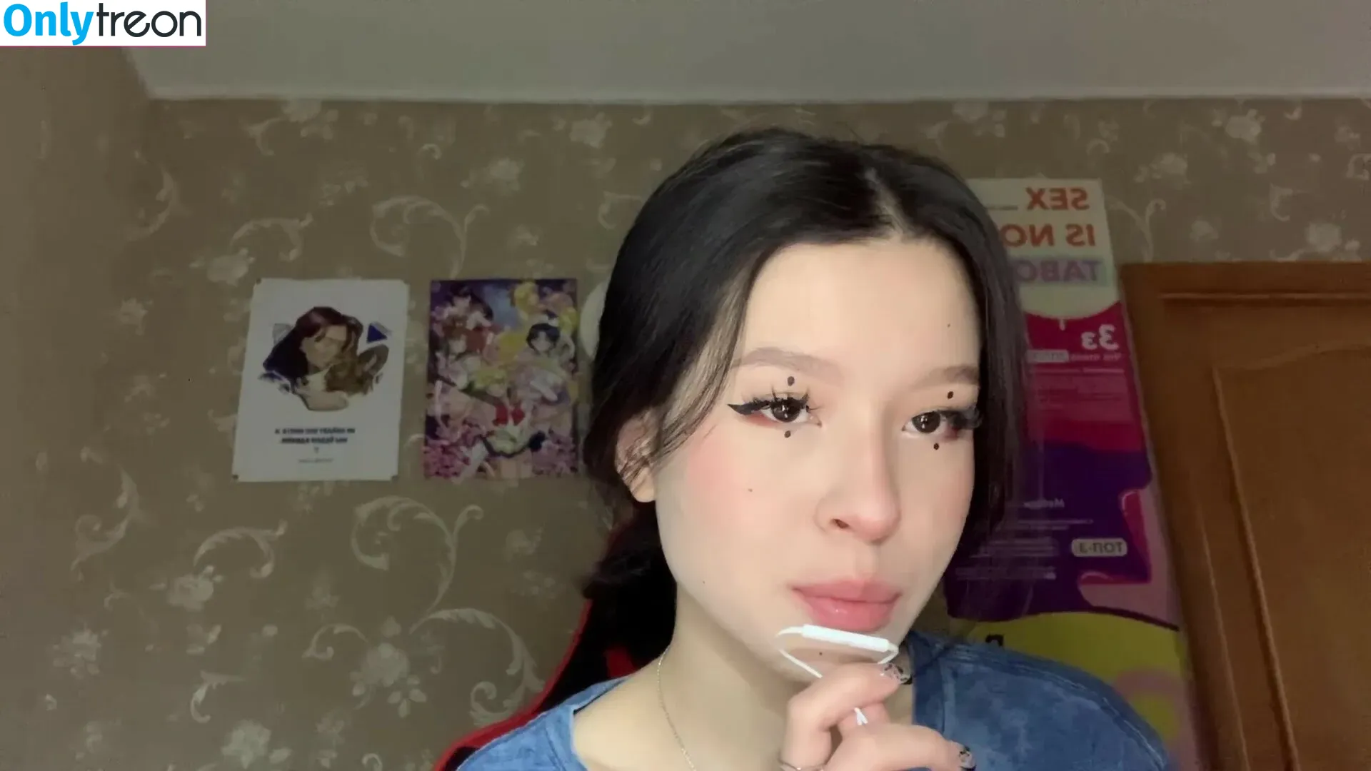 Lezzy Bunny ASMR голая photo #0023 (Lezzy Bunny ASMR)