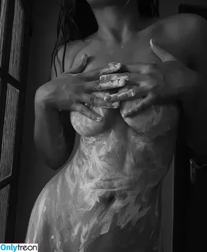 li_tel / lindsey.little.photography nude photo #0017