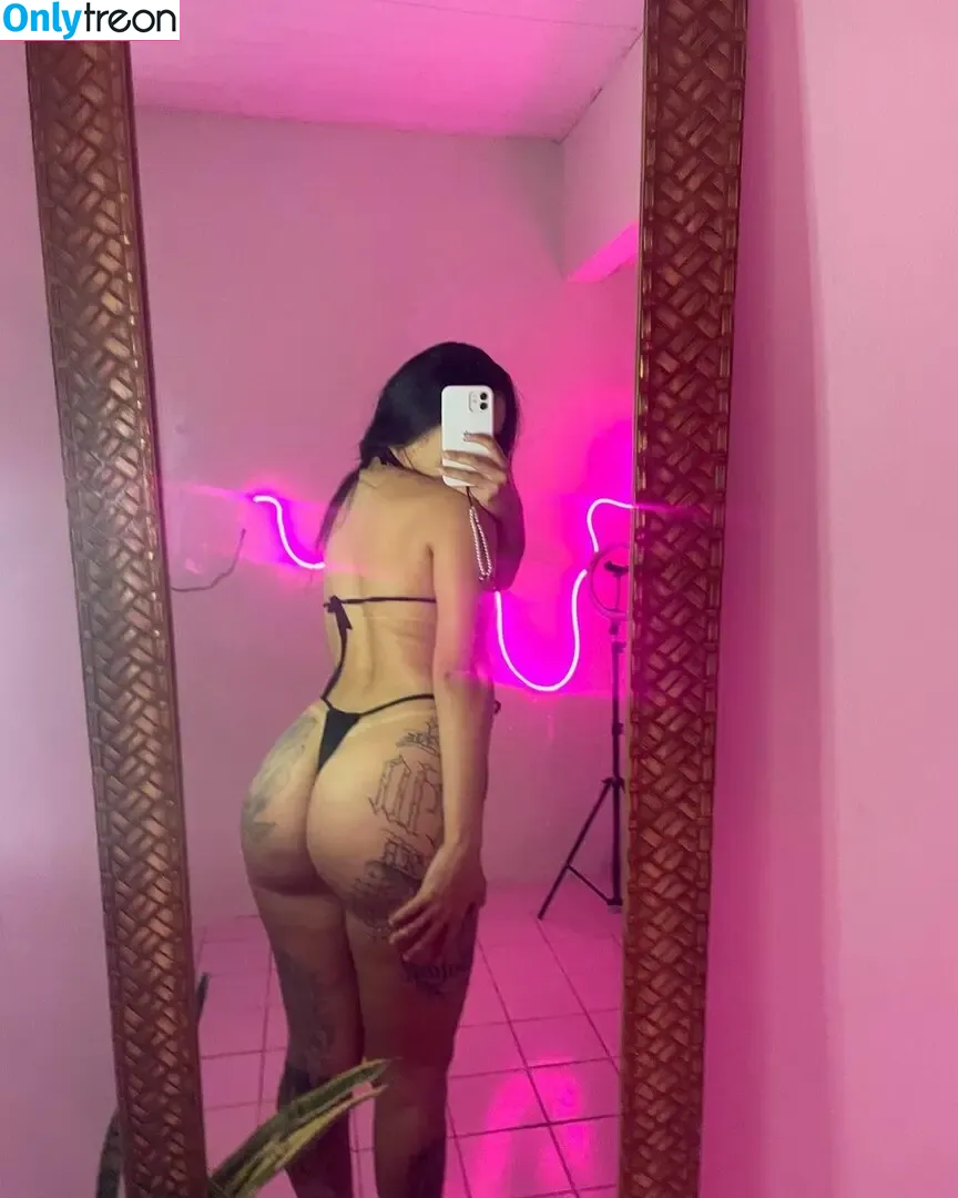 Lia Barros nude photo #0023 (__liabarross / mc lia / secretliabr / shenlongirl)