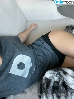 Lia Lynn / lialynnvip / lialynnxx фото голая #0049