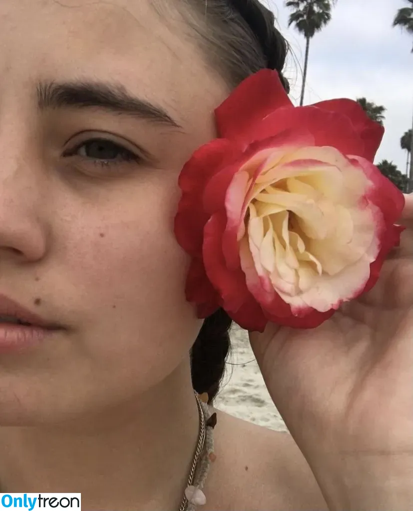 Lia Marie Johnson голая photo #0034 (LiaMarieJohnson / lia)