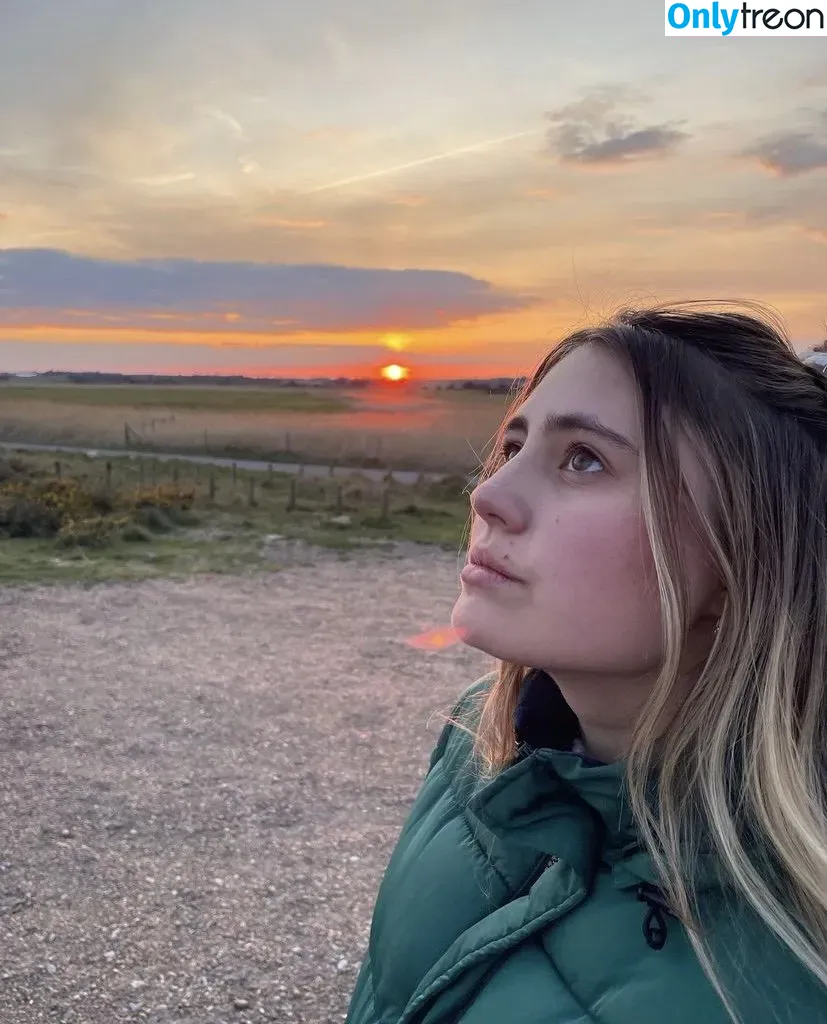 Lia Marie Johnson голая photo #0068 (LiaMarieJohnson / lia)
