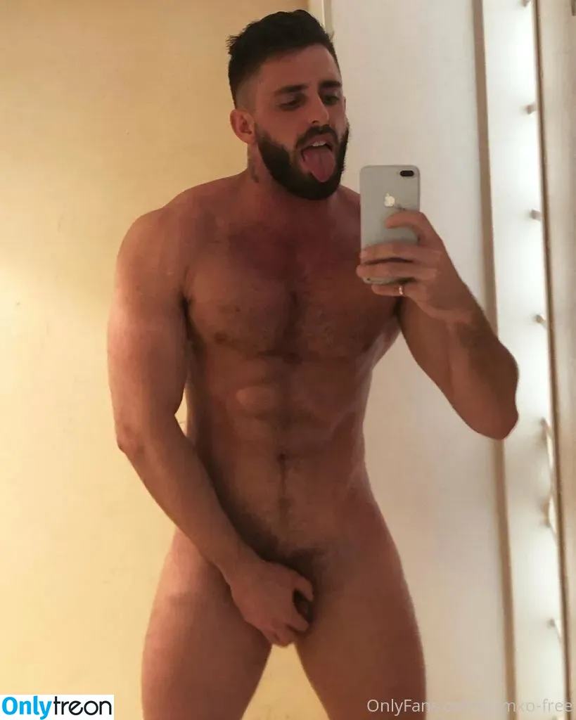 liamxofree nude photo #0007 (liam_free)