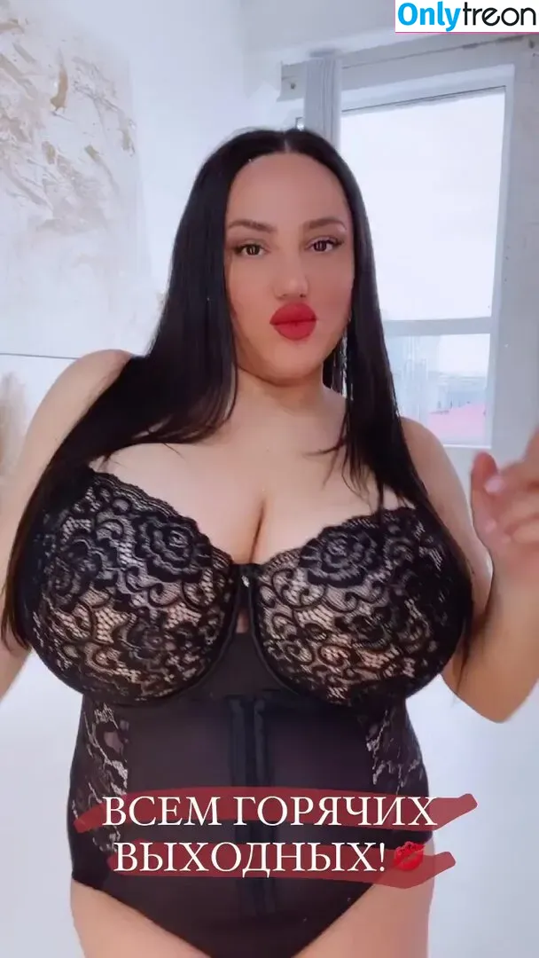 Liana голая photo #0109 (lia_g_official / lianaclay)