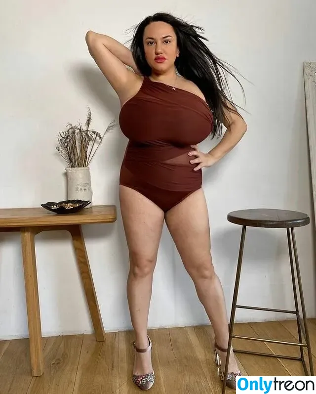 Liana голая photo #0118 (lia_g_official / lianaclay)