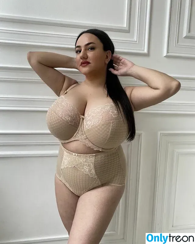 Liana голая photo #0129 (lia_g_official / lianaclay)