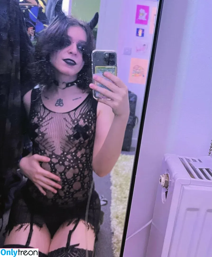 Lich Qween nude photo #0050 (lich_qween)