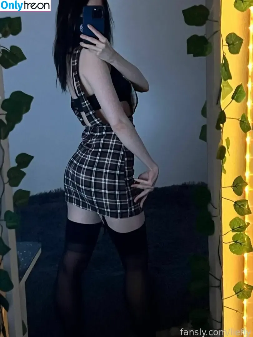 liefly nude photo #0017 (lieflyy)