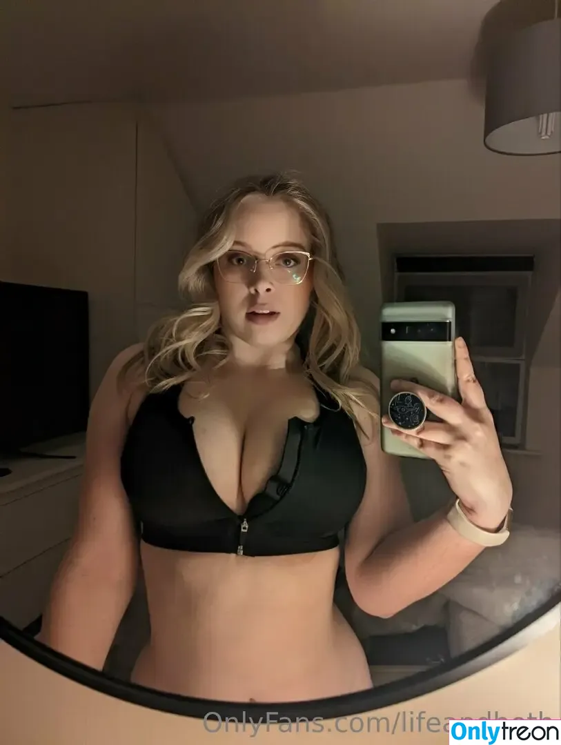 lifeandbeth nude photo #0022 (lifeandbethhulu)