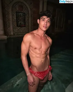 lifeofalexjames / alxjames nude photo #0250