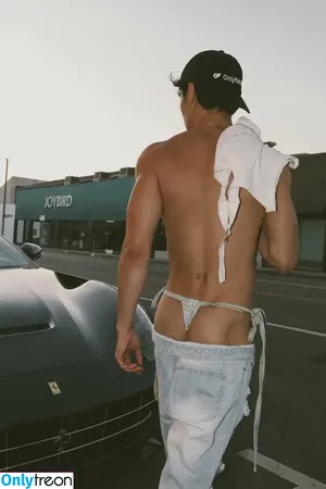 lifeofalexjames / alxjames nude photo #0261