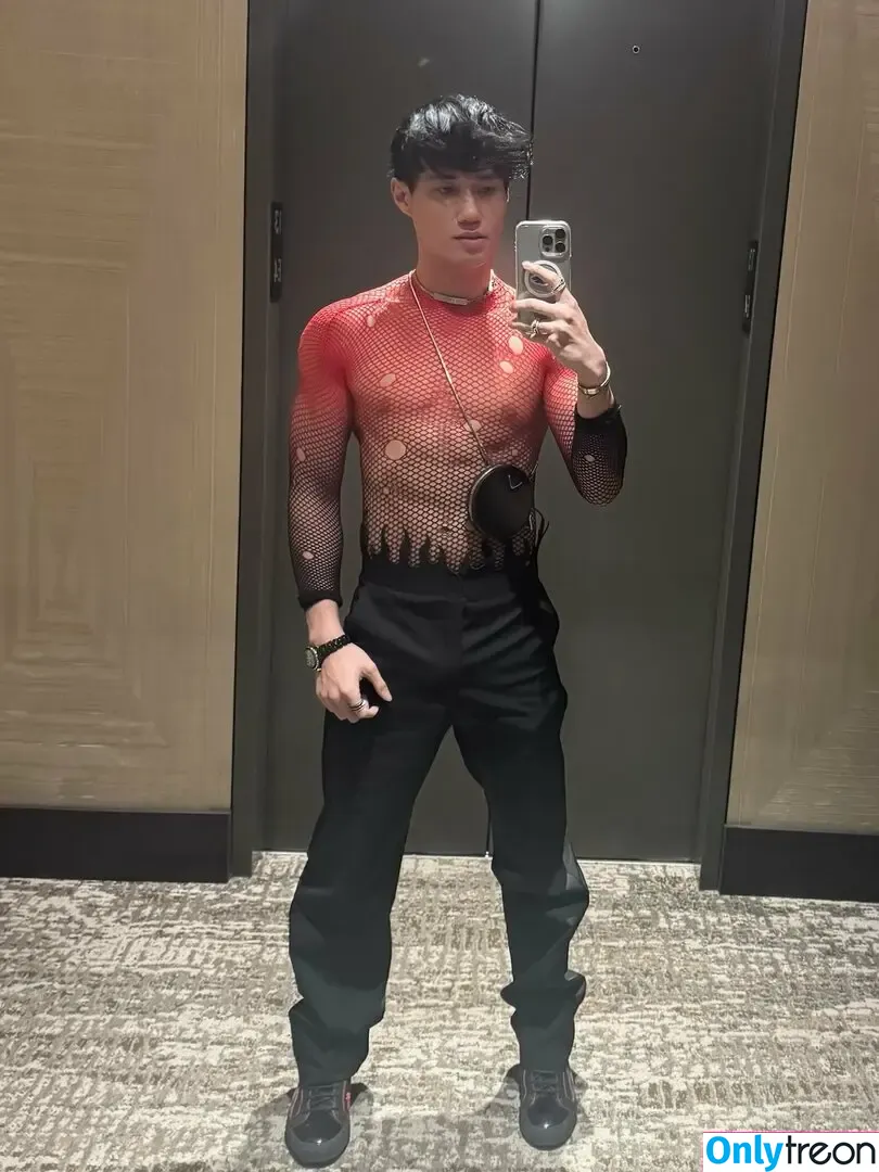 lifeofalexjames nude photo #0264 (alxjames)