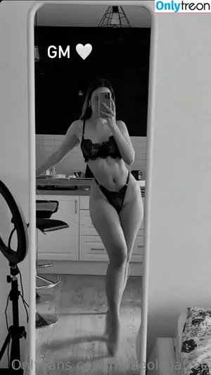 lifeofoliviafree / lifeofolivla nude photo #0022