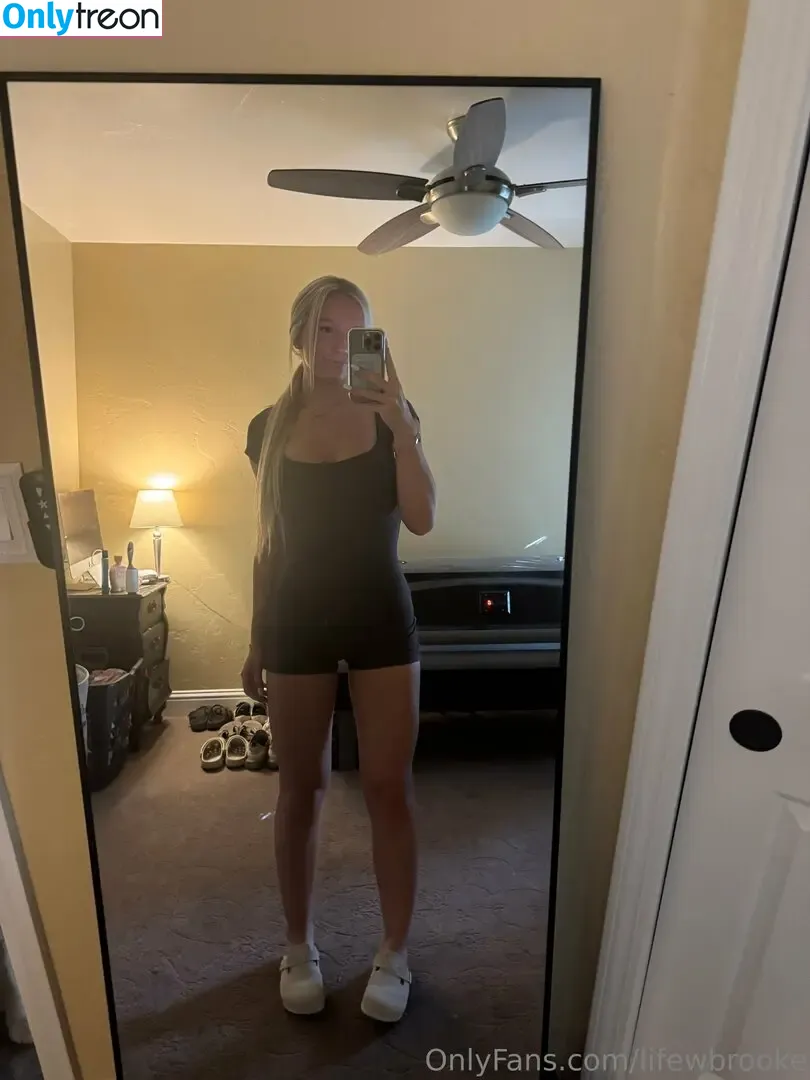lifewbrooke nude photo #0077 (llifewbrookee)