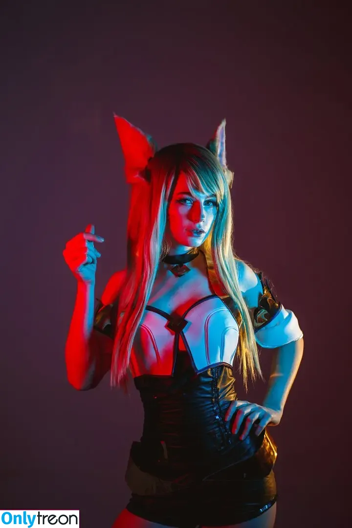 Likeassassin голая photo #0318 (Christina Volkova)