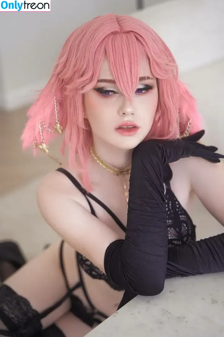 Likeassassin голая photo #0469 (Christina Volkova)