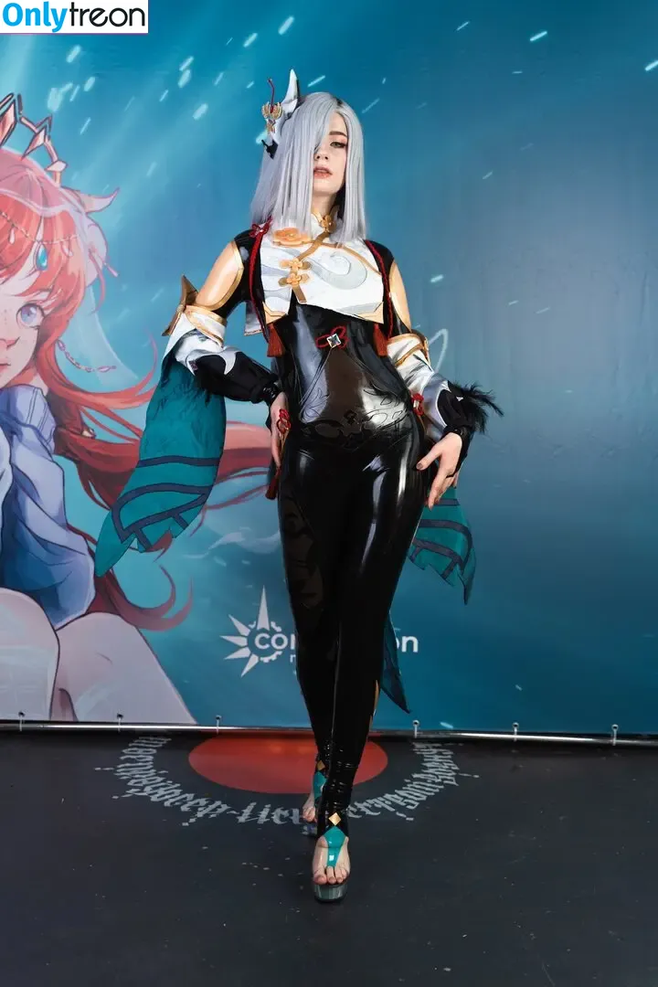 Likeassassin голая photo #0540 (Christina Volkova)