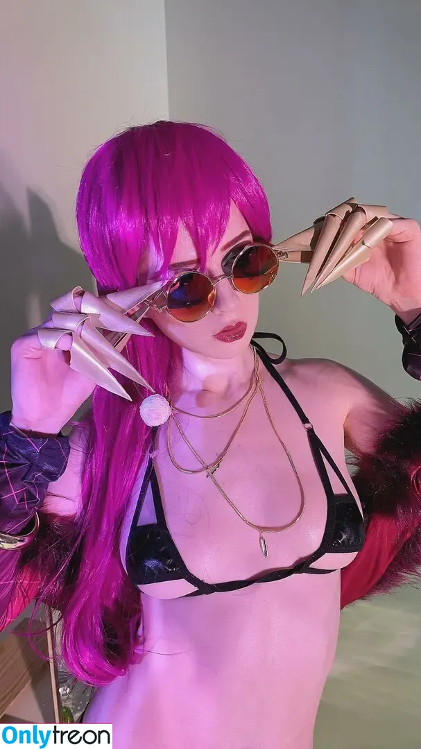 Likeassassin голая photo #0667 (Christina Volkova)